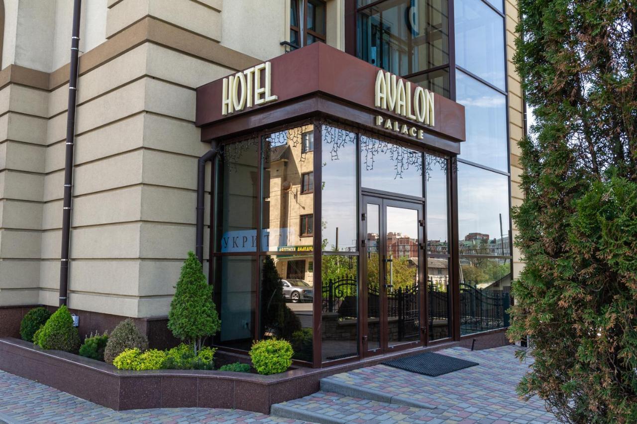 Avalon Palace Ternopil Exterior foto