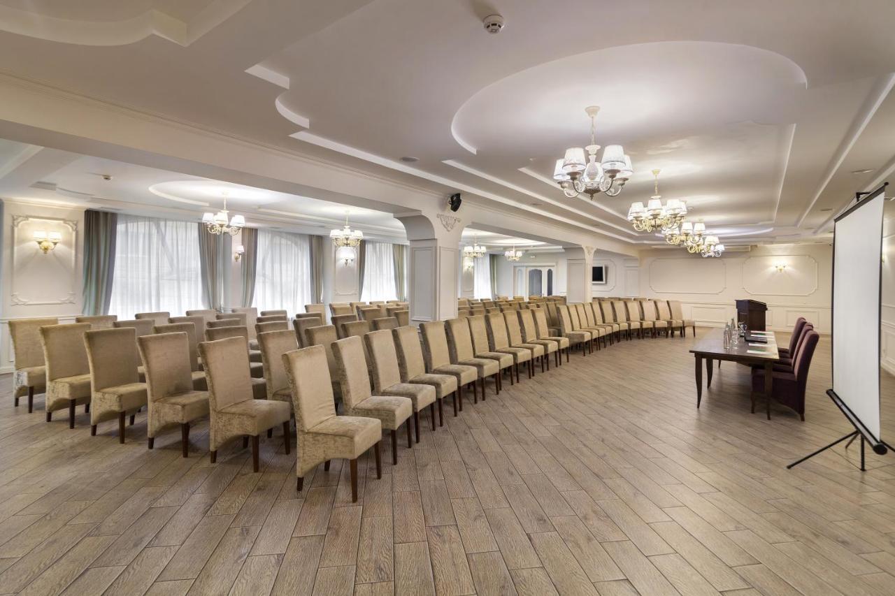 Avalon Palace Ternopil Exterior foto